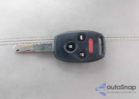 2008 Honda Accord 2.4 Ex-L from USA, damaged, VIN 1HGCP26868A097262